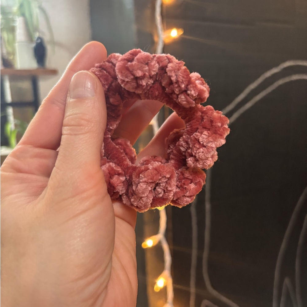 ✨2/$12✨Large Soft Velvet Handmade Pink Scrunchy!